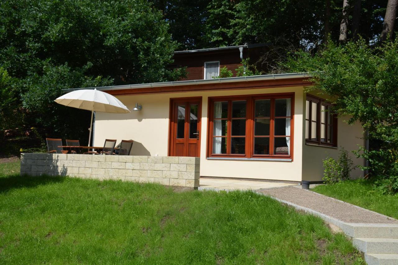 Bungalows Am Waldessaum Bei Hohenzieritz Luaran gambar