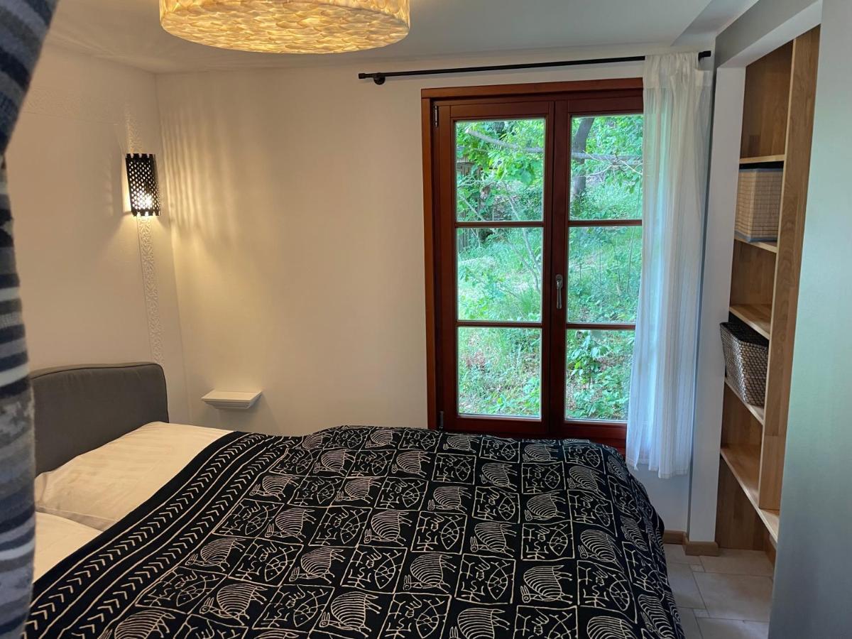 Bungalows Am Waldessaum Bei Hohenzieritz Luaran gambar