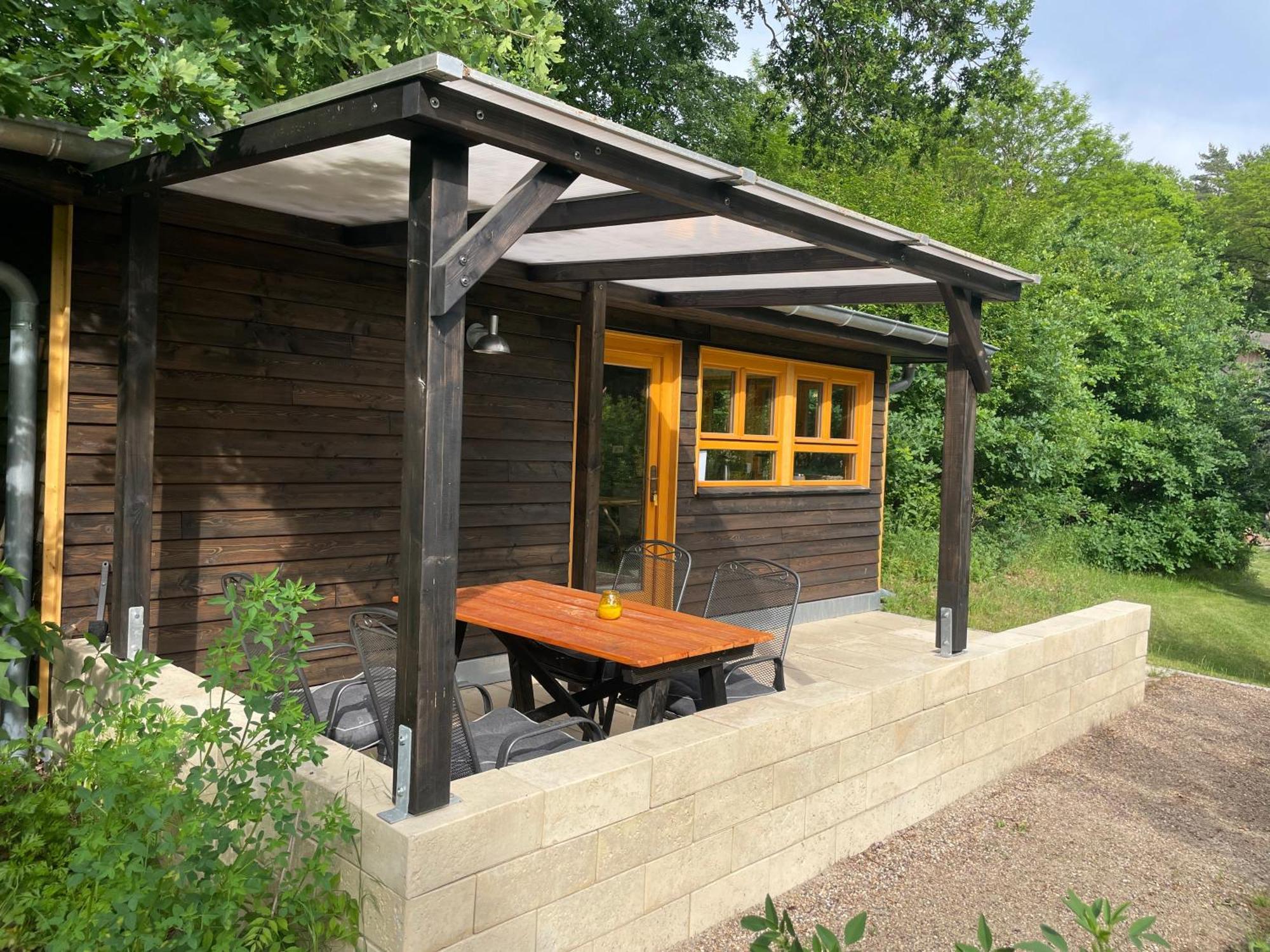 Bungalows Am Waldessaum Bei Hohenzieritz Luaran gambar
